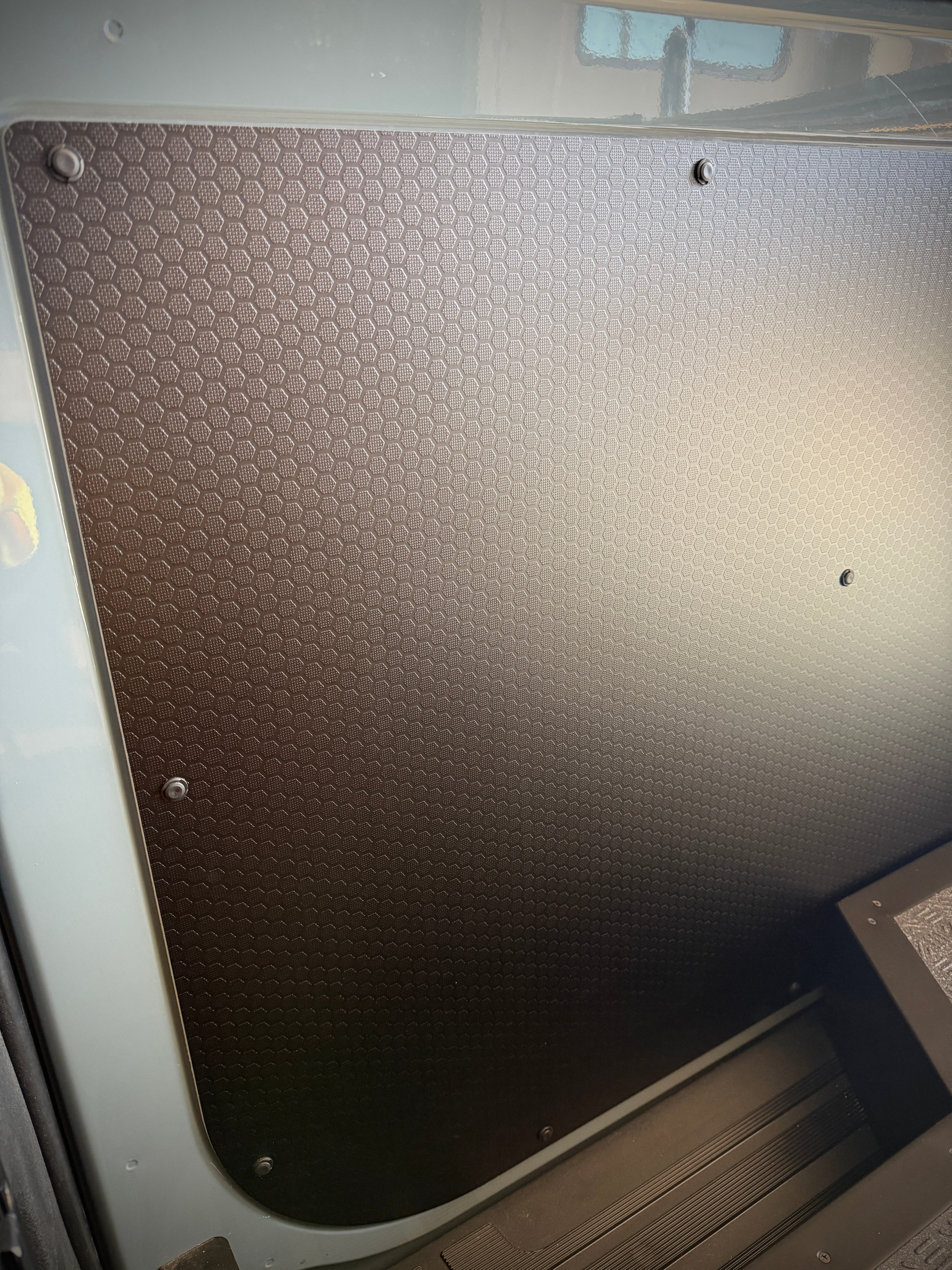 Sprinter Slider Lower Door Panel β Black-Hex (2007+)