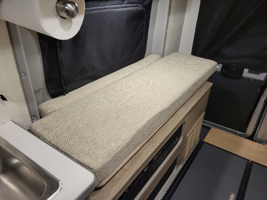 2020 - 2024 Winnebago SOLIS Table Lift-Up Class B RV Murphy Bed
