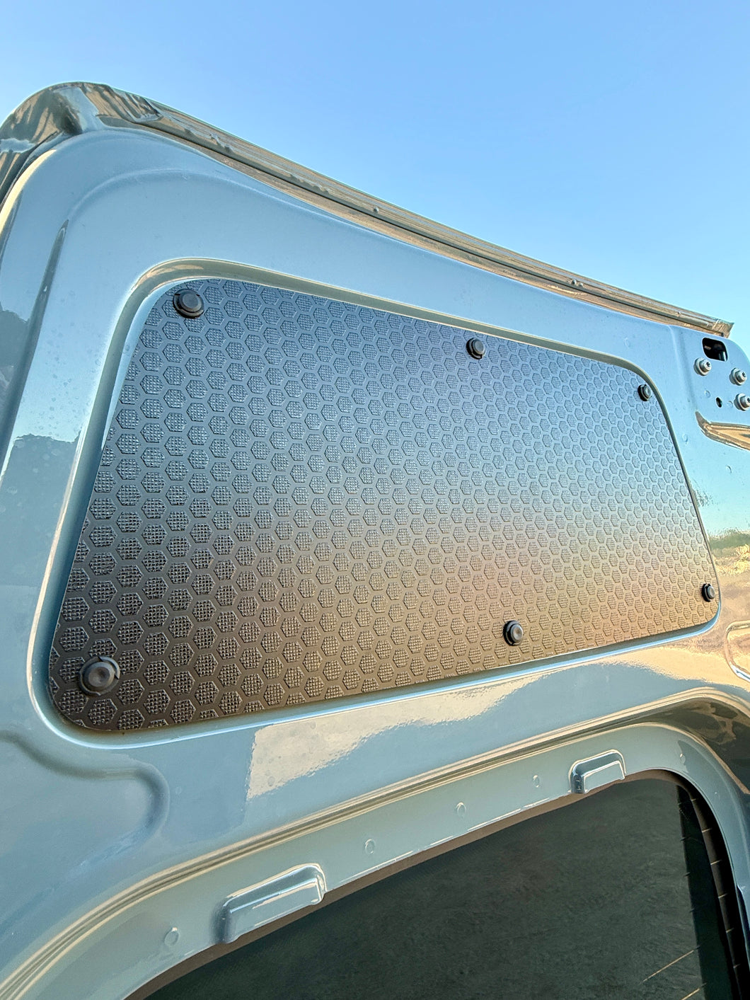 Sprinter Rear Door Panels – Set of Black-Hex (2007+)