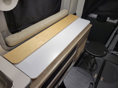 2020 - 2024 Winnebago SOLIS Table Lift-Up Class B RV Murphy Bed